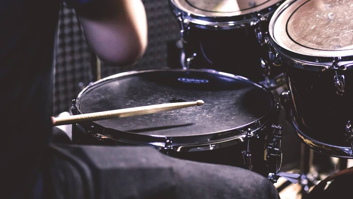 Drums &<br/>Percussion